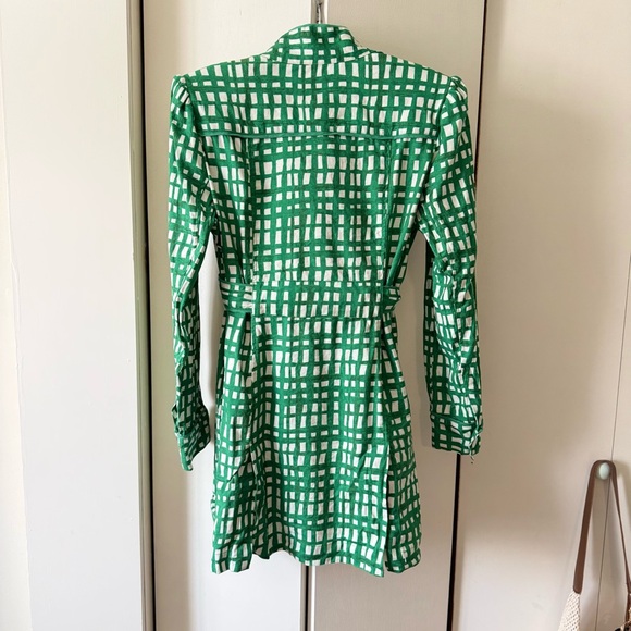 CAbi Green and White Circuit Jacket with Waist Tie Strap Spring 2022 Style 6025 - Picture 3 of 12